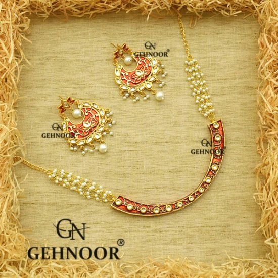 ANAHITA RED NECKLACE