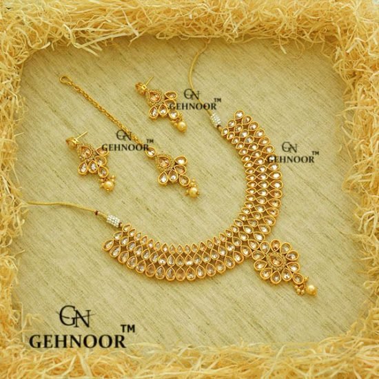 RUCHI NECKLACE