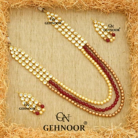 RIJUTA MAROON NECKLACE