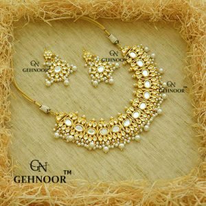 HANIMA WHITE NECKLACE