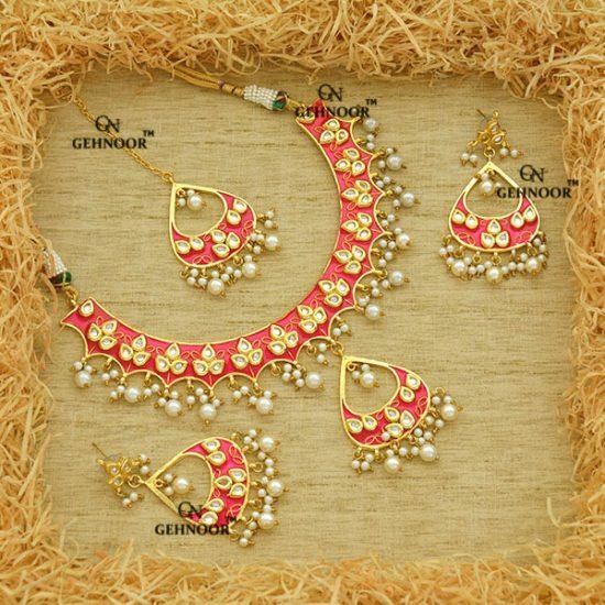 SHUBRA PINK NECKLACE