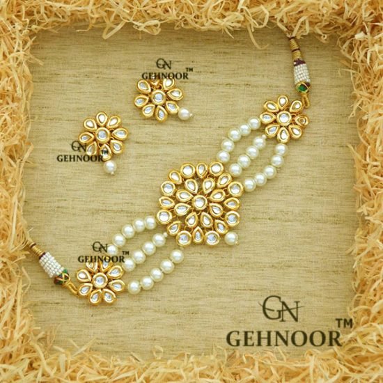 RAJSHRI WHITE NECKLACE
