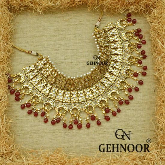 RUDRANI MAROON NECKLACE