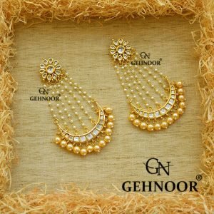 DIKSHA CREAM EARRINGS