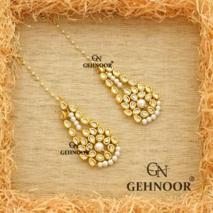 SALIMA WHITE EARRINGS