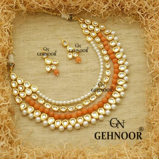 MADHURI PEACH NECKLACE
