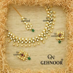 LIPALI MAROON NECKLACE
