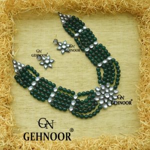 AMAL GREEN NECKLACE