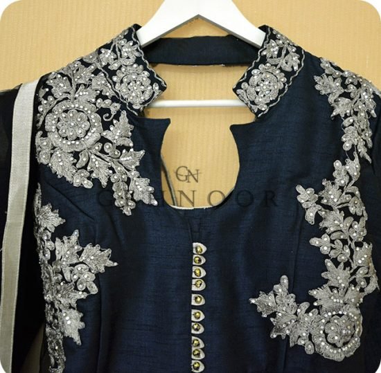 AANA BLACK AND GOLD GOWN - Image 2