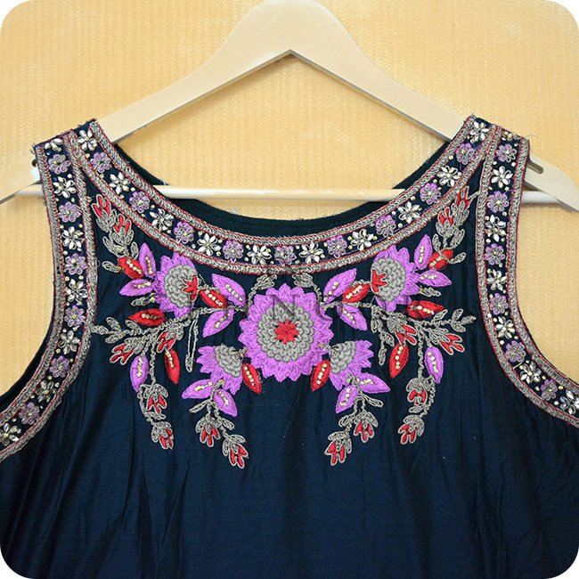 PIARA GREEN AND PINK ANARKALI DRESS - Image 3