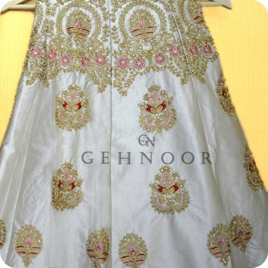 NAITEE WHITE LEHENGA - Image 3