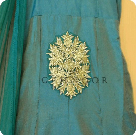 NADITA GREEN AND GOLD GOWN - Image 2