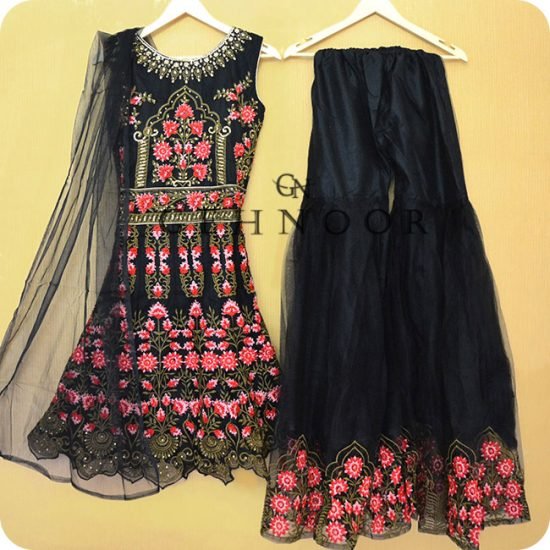 SUHANI BLACK AND GOLD INDO WESTERN DRESS