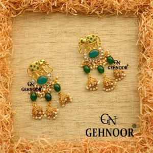 PRATYUSHA GREEN EARRINGS