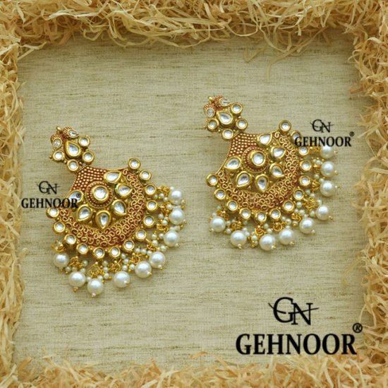 NIYA RED EARRINGS