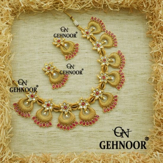 HITARA MAROON NECKLACE